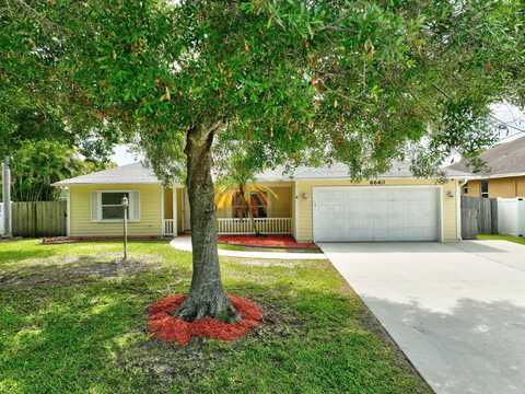 6640 NW Omega Road, Port Saint Lucie, FL 34983