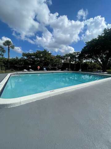 9235 SW 8th Street, Boca Raton, FL 33428