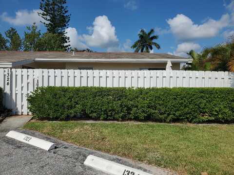 1324 Arapaho Street, Jupiter, FL 33458