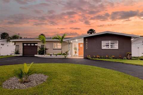 6452 1ST PALM POINT, ST PETE BEACH, FL 33706