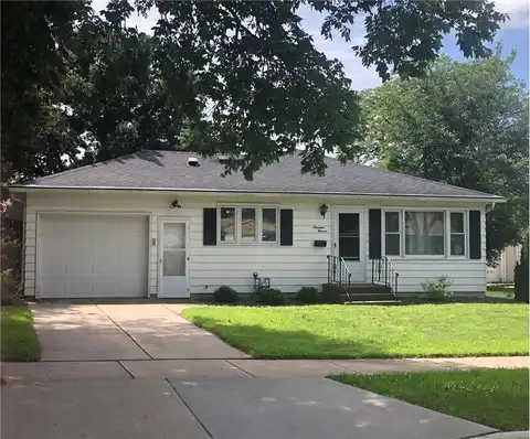 1911 1st Avenue NW, Austin, MN 55912