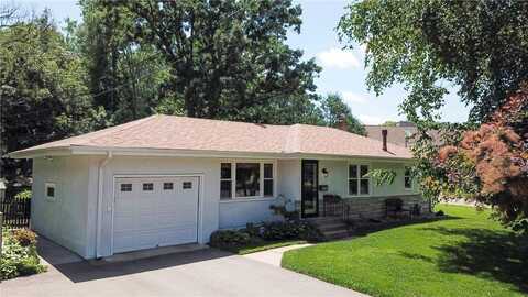 1274 Nebraska Avenue E, Saint Paul, MN 55106