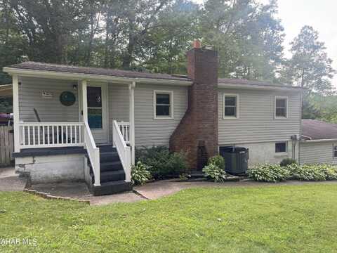 2268 Reservoir Rd Road, Hollidaysburg, PA 16648
