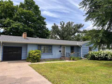 1711 Winnetka Avenue N, Golden Valley, MN 55427