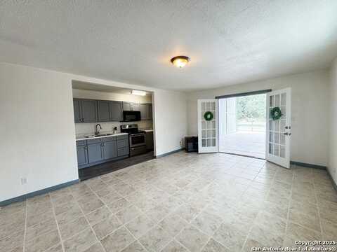 205 Navarra, Brackettville, TX 78832