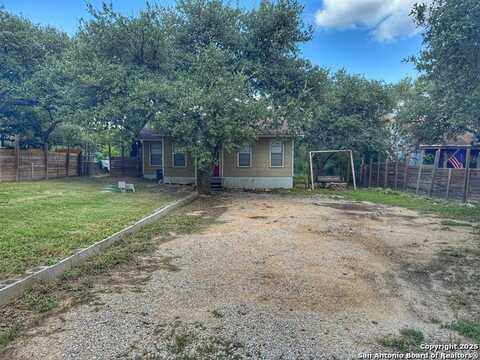 272 WEATHERBY DR, Spring Branch, TX 78070