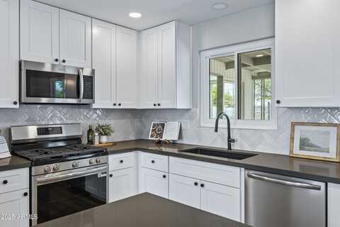 1359 E NIELSON Avenue, Mesa, AZ 85204
