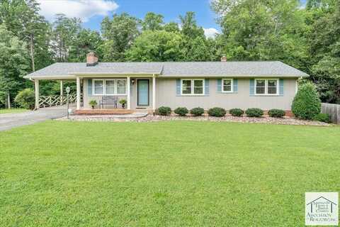 260 Dalewood Dr, Bassett, VA 24055