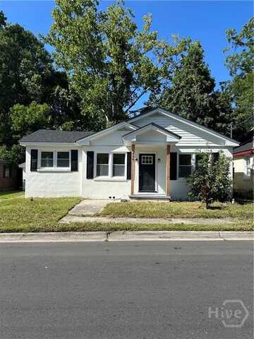 636 W 48th Street, Savannah, GA 31405