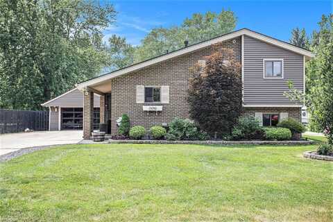 24748 Murray, Harrison, MI 48045