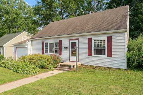 331 Badger Drive, Baraboo, WI 53913
