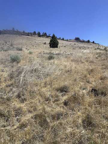 SE Hill Street, Prineville, OR 97754