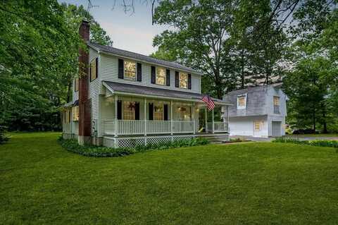 8 Davidson Avenue, Merrimack, NH 03054