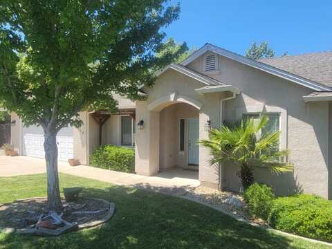 1050 Hillsdale Court, Redding, CA 96003