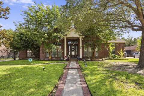 7675 Myrtle Beach Dr, Beaumont, TX 77707