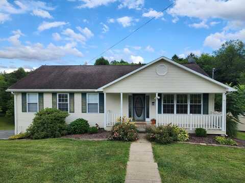 203 Skyview Drive, BECKLEY, WV 25801