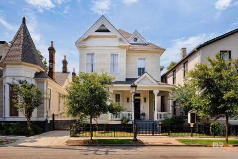 208 State Street, Mobile, AL 36603
