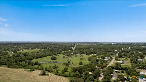210 Julia, Yoakum, TX 77995
