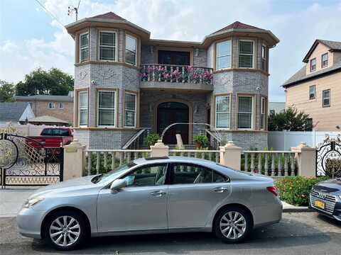 13407 87th Avenue, Richmond Hill, NY 11418