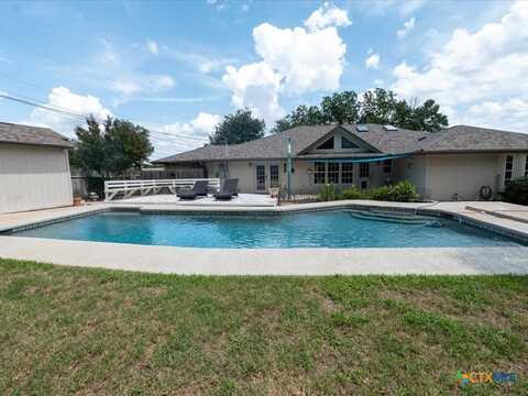 300 Las Plumas Drive, Georgetown, TX 78628