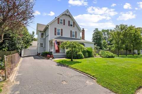 71 Willow Avenue, Islip, NY 11751
