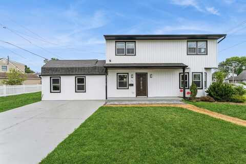 49 Griddle Lane, Levittown, NY 11756