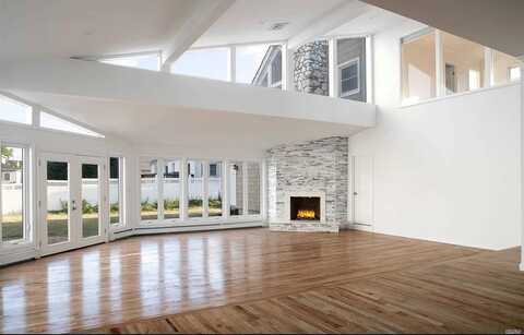 4488 Merrick Road, Massapequa, NY 11758
