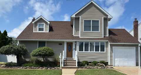 3805 Mansfield Drive, Seaford, NY 11783