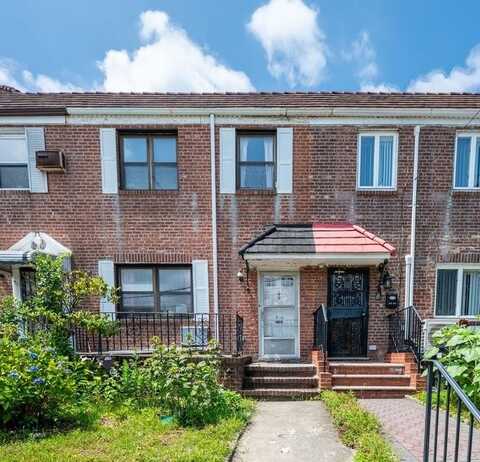 70-40 Utopia Parkway, Fresh Meadows, NY 11365