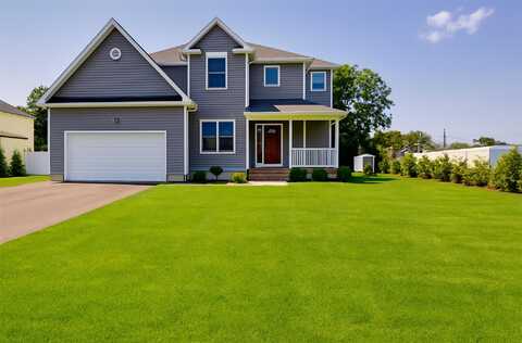9 Shaw Lane, East Moriches, NY 11940