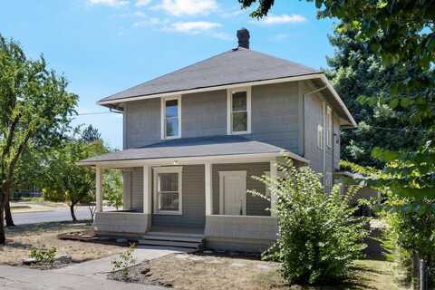 216 S Orange Street, Medford, OR 97501
