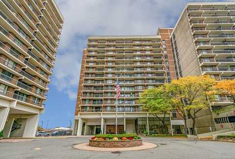 152-18 Union Turnpike, Flushing, NY 11367