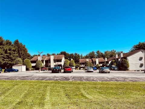 108 Pine Hollow Way, Chester, NY 10918