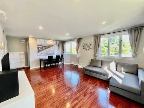 224 Bay 44th Street, Brooklyn, NY 11214