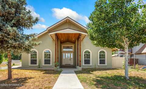 2155 E Chisholm Tr, Flagstaff, AZ 86005