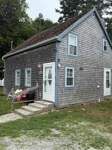 48 Old County Road, Rockland, ME 04841