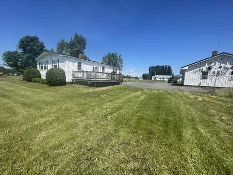 533 Porter Settlement Road, Houlton, ME 04730