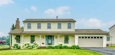 61 Sunapee Run, Greece, NY 14468