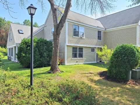 46 Glenridge Drive, Portland, ME 04102