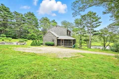 218 Sam Day Hill Road, Phippsburg, ME 04562