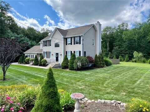 35 East Lantern Road, Smithfield, RI 02917