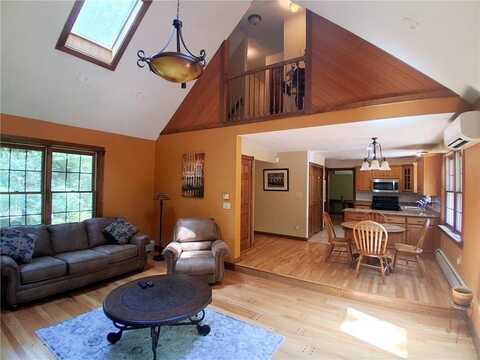 143 Ross Hill Road, Charlestown, RI 02813