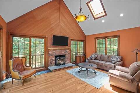 143 Ross Hill Road, Charlestown, RI 02813