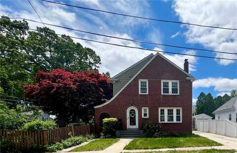55 Greylock Avenue, Cranston, RI 02910