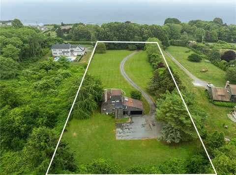 668 Indian Avenue, Middletown, RI 02842