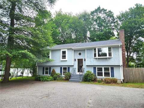 239 Old North Road, South Kingstown, RI 02881
