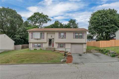 8 Gale Court, North Providence, RI 02904