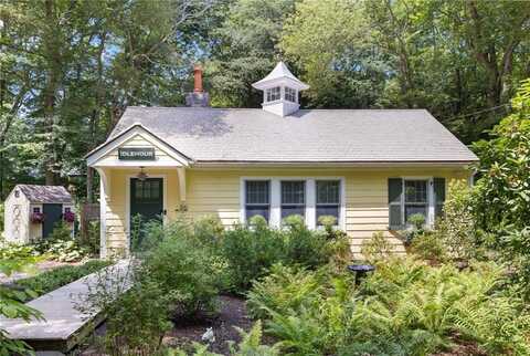 96 Steamboat Street, Jamestown, RI 02835