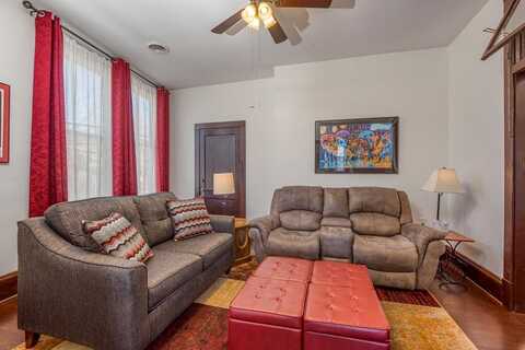 334 S Main, Marion, VA 24354
