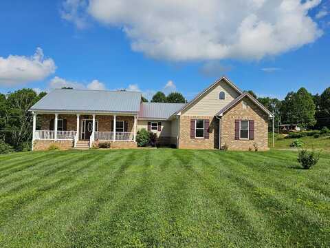 2392 Mt Zion Rd, Woodlawn, VA 24381